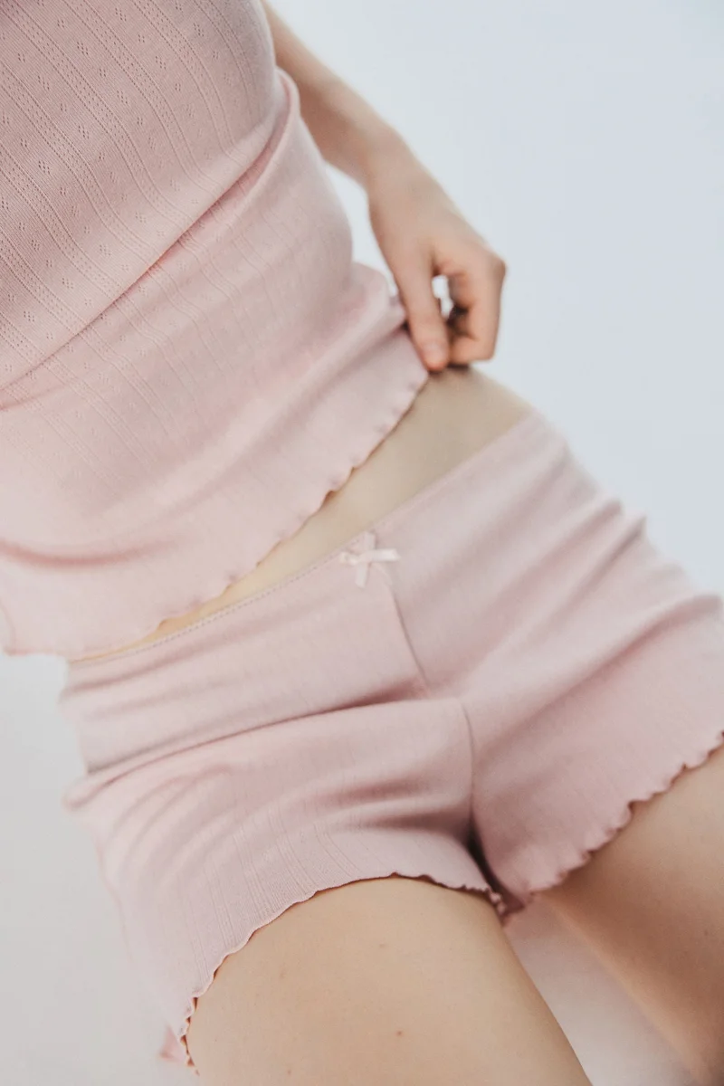 اتش اند ام بيجاما من نسيج بثقوب